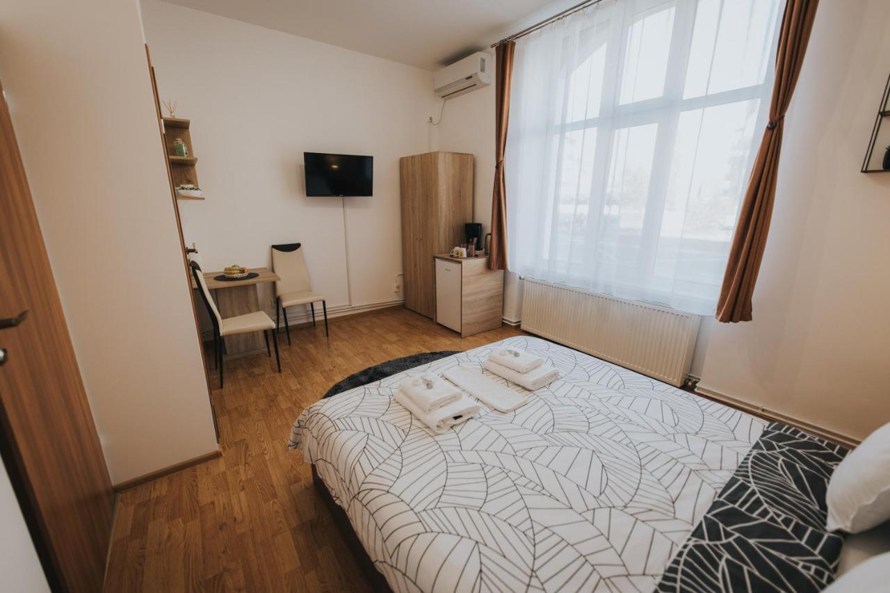 Gavri's Classic Apartment Sibiu Extérieur photo