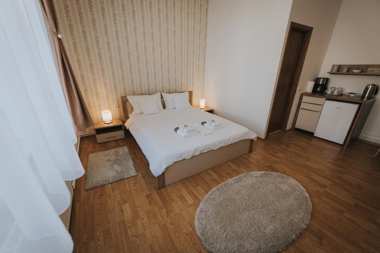 Gavri's Classic Apartment Sibiu Extérieur photo